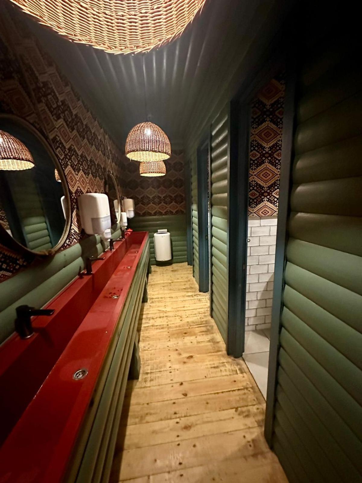 Mgzavrebi Apartment In Bakoerjani Buitenkant foto