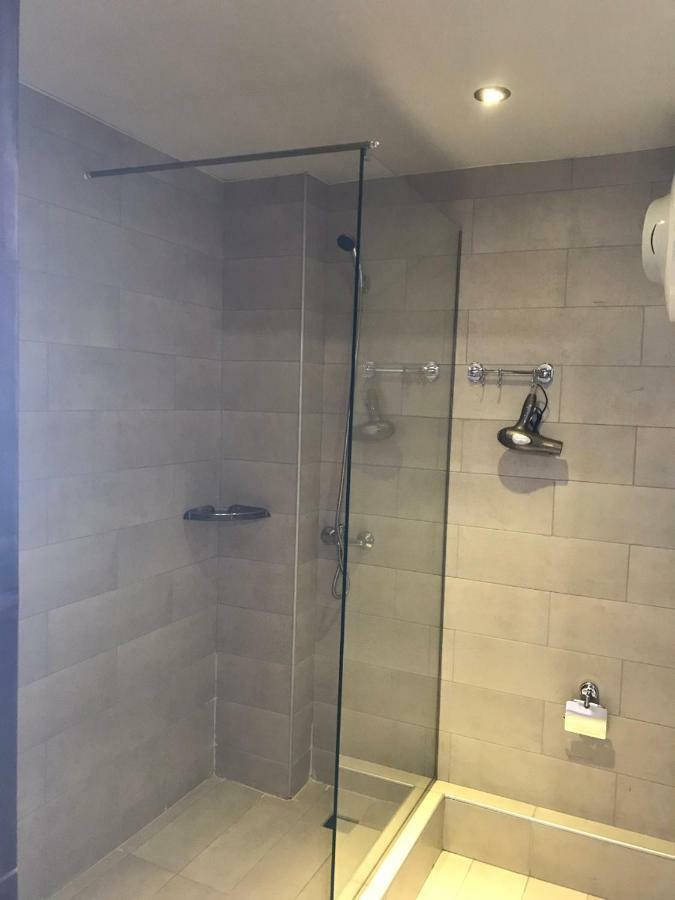 Mgzavrebi Apartment In Bakoerjani Buitenkant foto